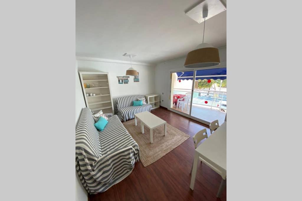 Apartamento Primera Linea Mar Cambrils Cerca Puerto Kültér fotó
